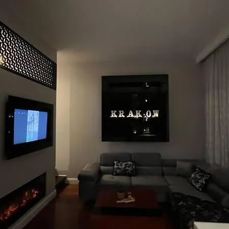 Апартаменты Luxury Downtown